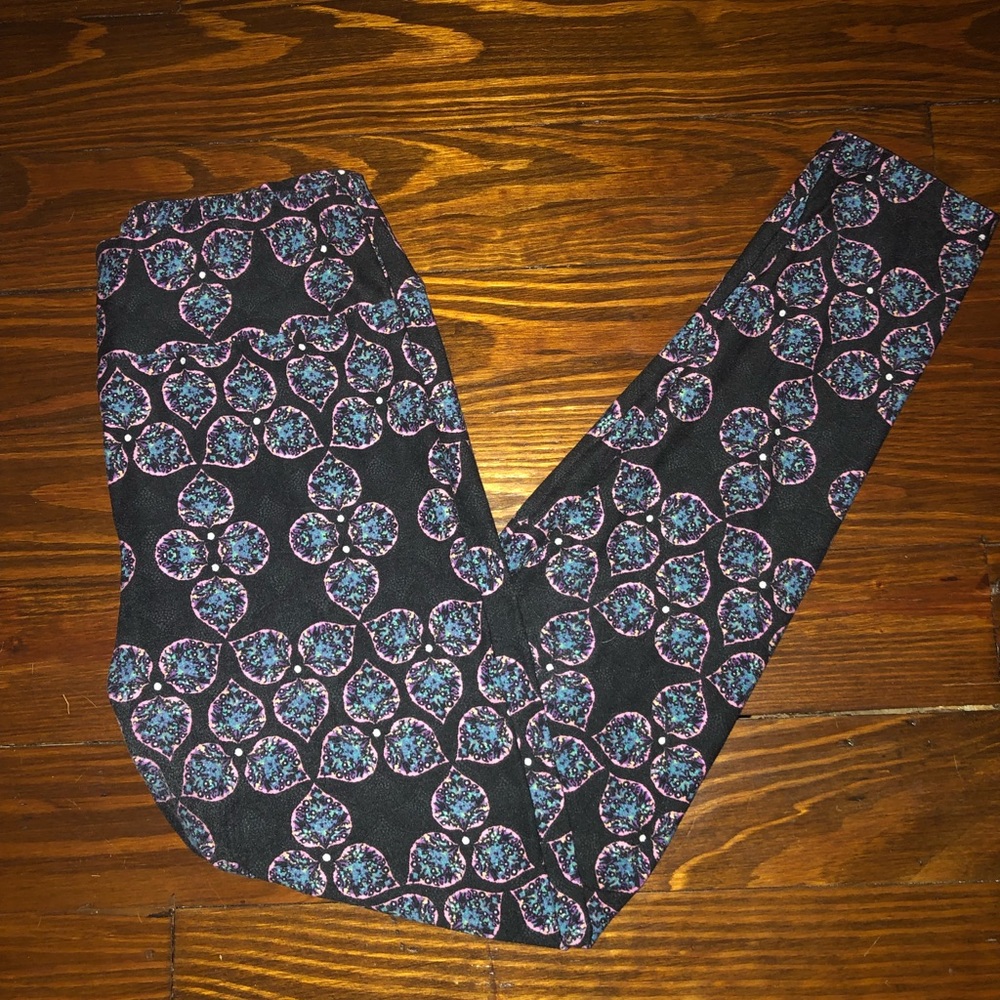LulaRoe OS Leggings
